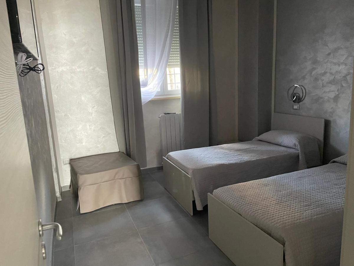 Ferienwohnung Orchidea Civitavecchia Exterior foto